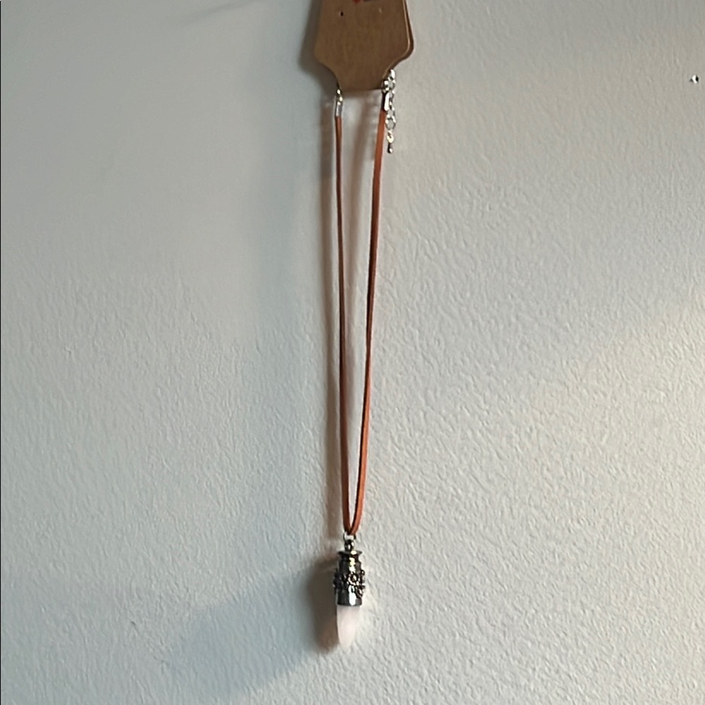 Elegant Pink Pendant Necklace